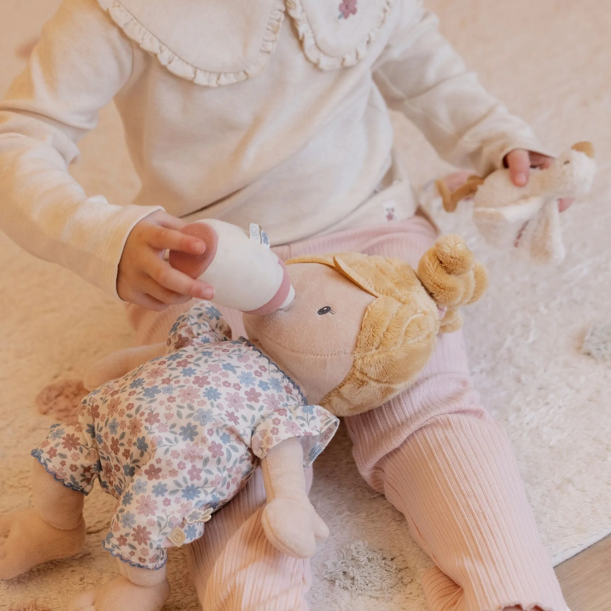 0032512_big-baby-doll-julia-40-cm-ld4680-6-shopify-square